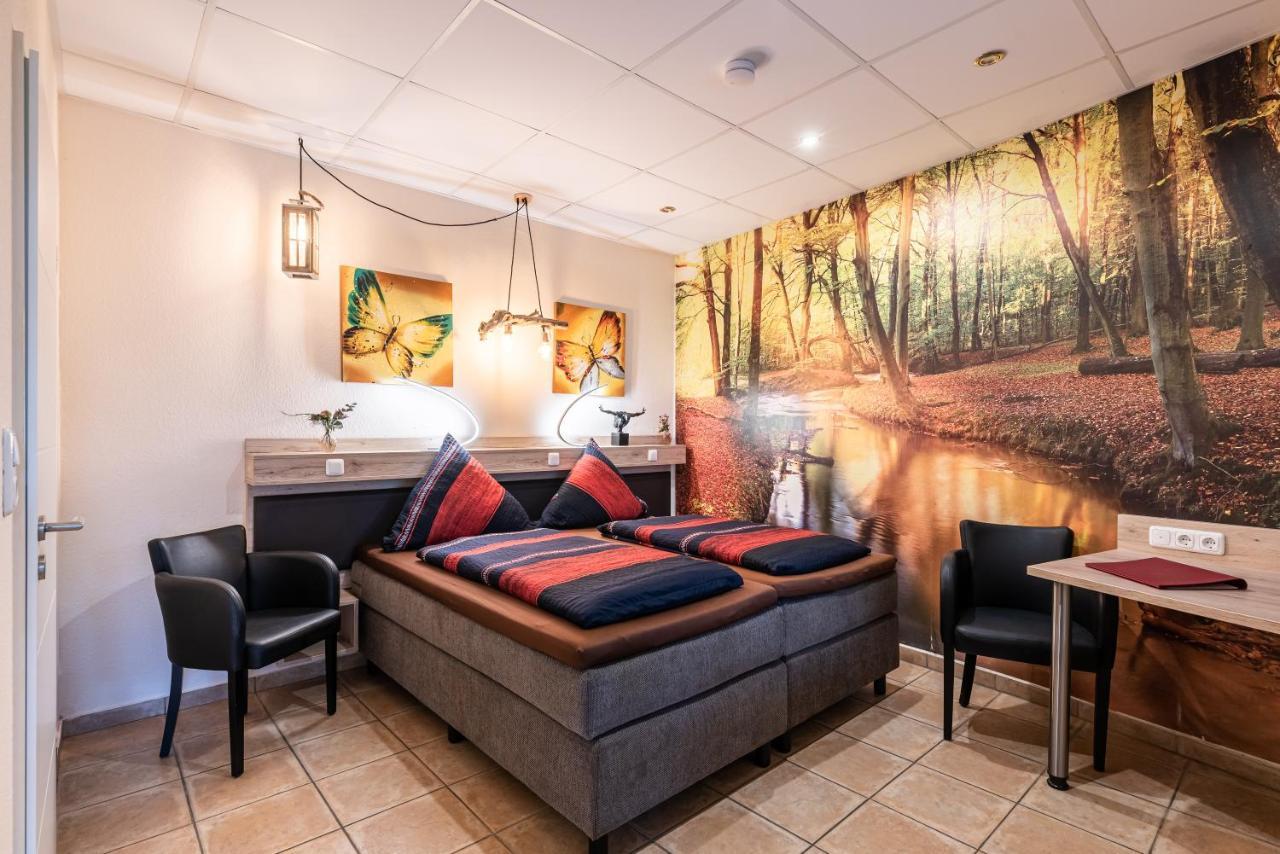 Land-Hotel Zum Schwan, Garni Weilerswist-Metternich, 3 E-Ladestationen, Naehe Phantasialand, Palmenparadies Euskirchen Экстерьер фото